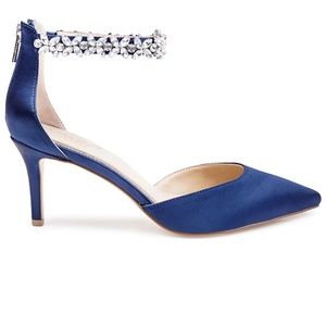 Jewel Badgley Mischka Raleigh Pump Blue Size 7.5